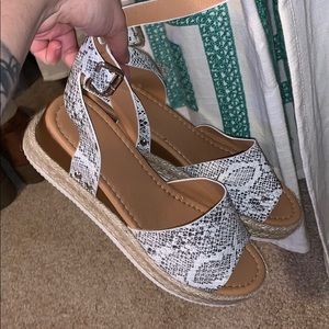 Grey and white snake skin sandals